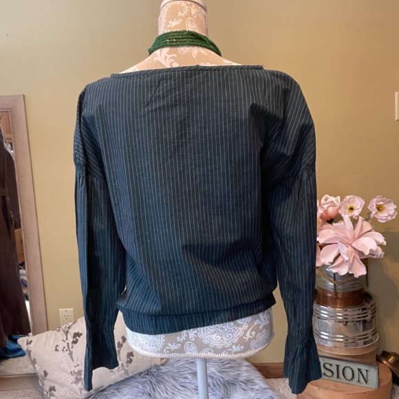 Walter Backer Chester Top Teal Long Sleeve Pinstripe Stripe Blouse Size large. - Picture 6 of 8